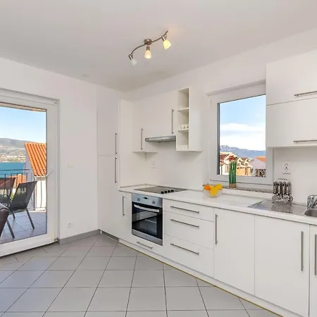 Mia Διαμέρισμα *